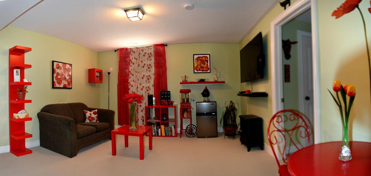 Yellow Door Bed And Breakfast ฟอร์ทอีรี ภายนอก รูปภาพ